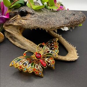 Joan Rivers Butterfly brooch 🔥